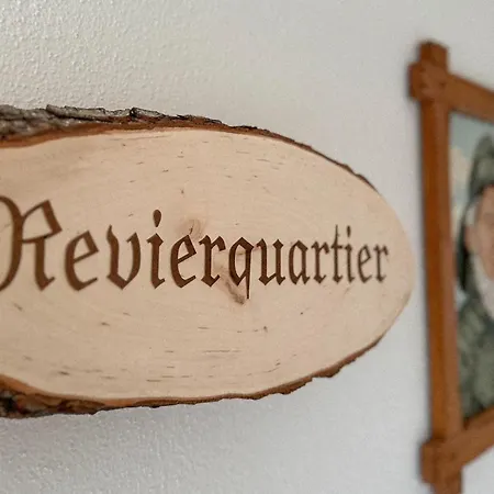 Knabbüüß * Dernau