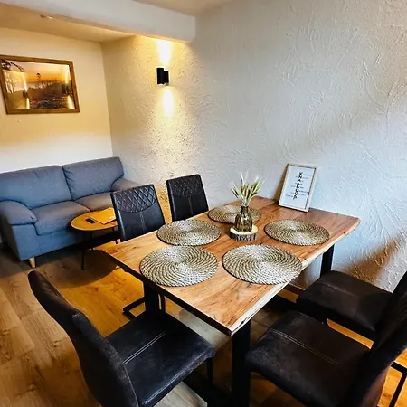 Knabbueuess דרנאו